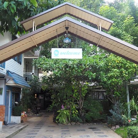 Stay With Me Guest House Chiang Mai Extérieur photo