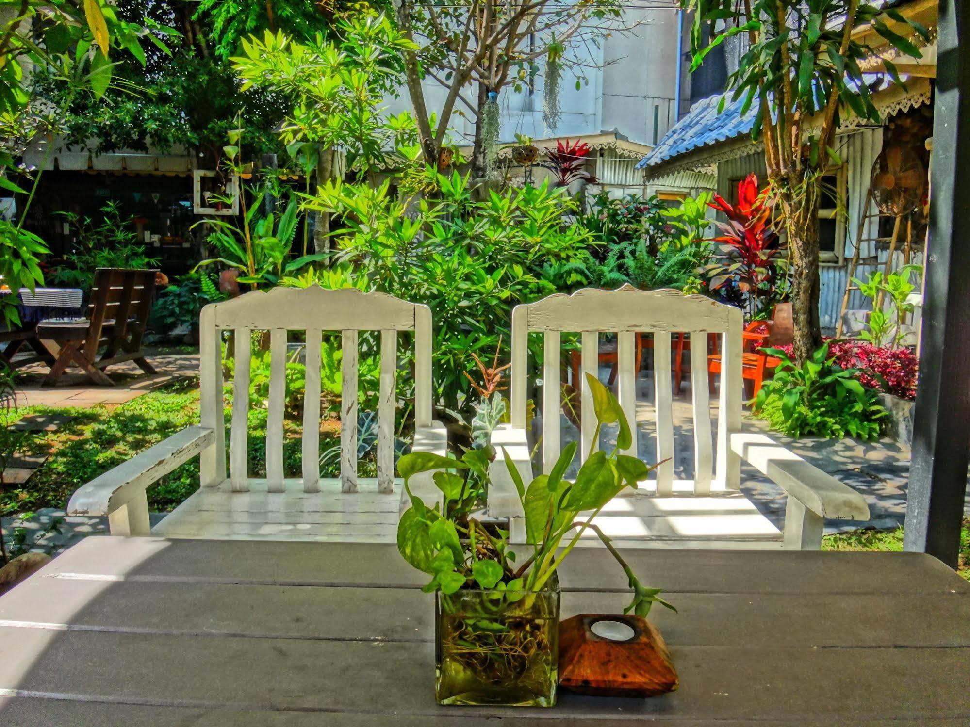 Stay With Me Guest House Chiang Mai Extérieur photo